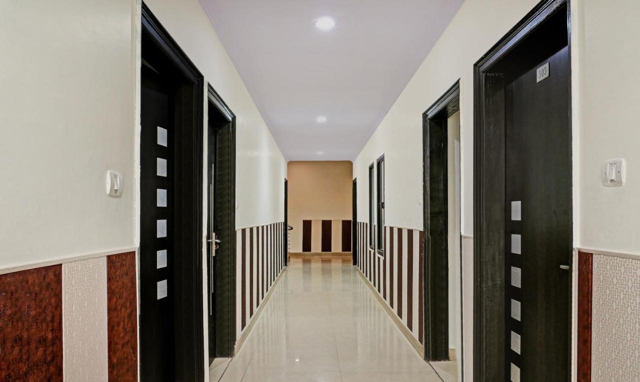 Hotel Itsy By Treebo - Ashoka Grand à Bénarès Extérieur photo